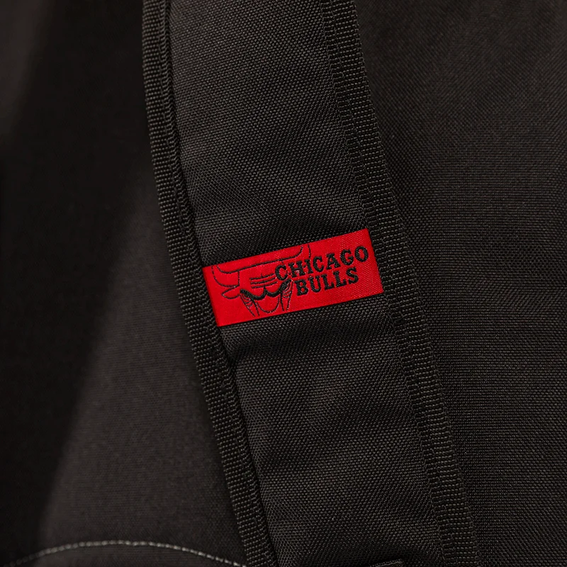 Mochila Grande 2 Compartimentos NBA Legend Chicago - Preto e Vermelho
