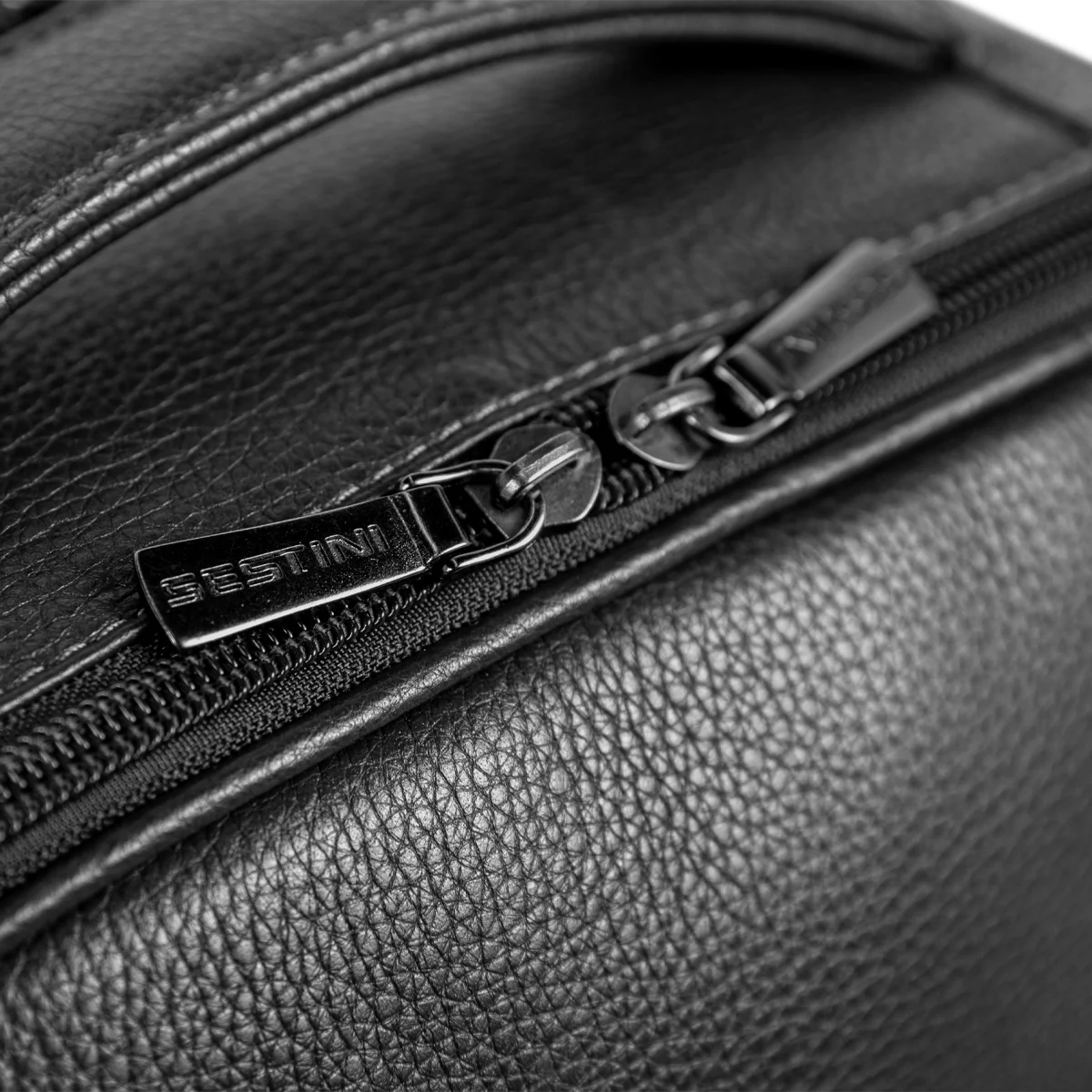 Mochila Grande 2 Compartimentos Notebook 15,6 Sestini Prime Couro - Preto