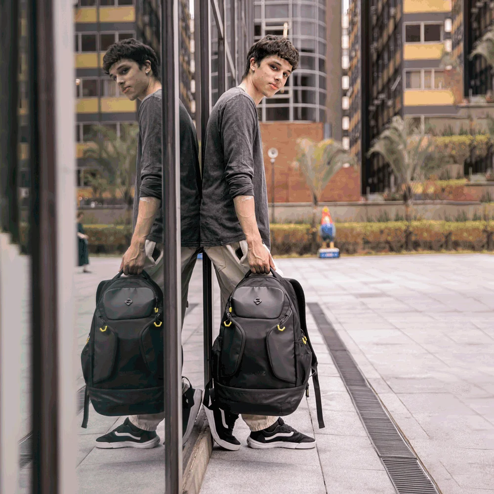 Mochila Grande Notebook e Porta Tênis Sestini Focuz - Preto